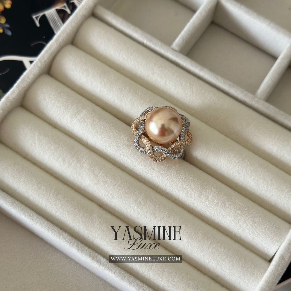 Peach Pearl Bloom Ring