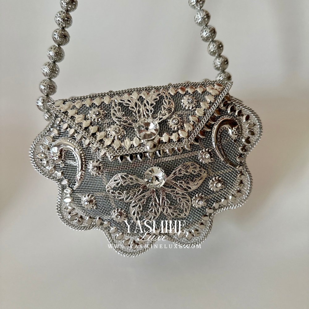 Silver Royale Scalloped Clutch